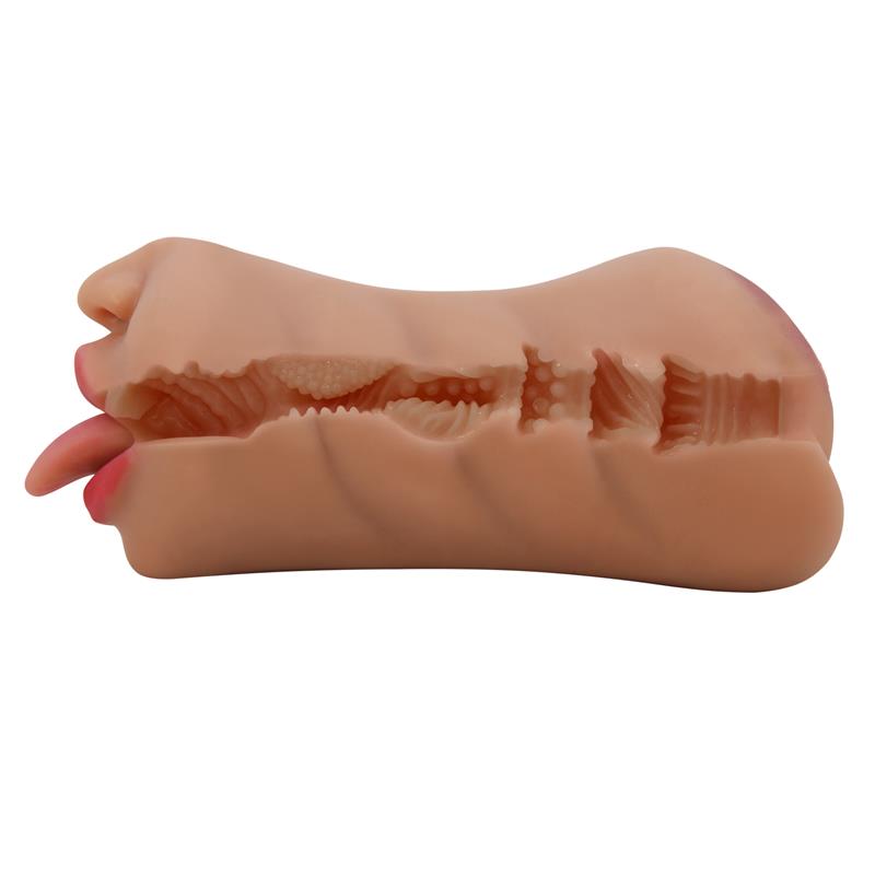 Sarah Masturbator Vagina and Mouth