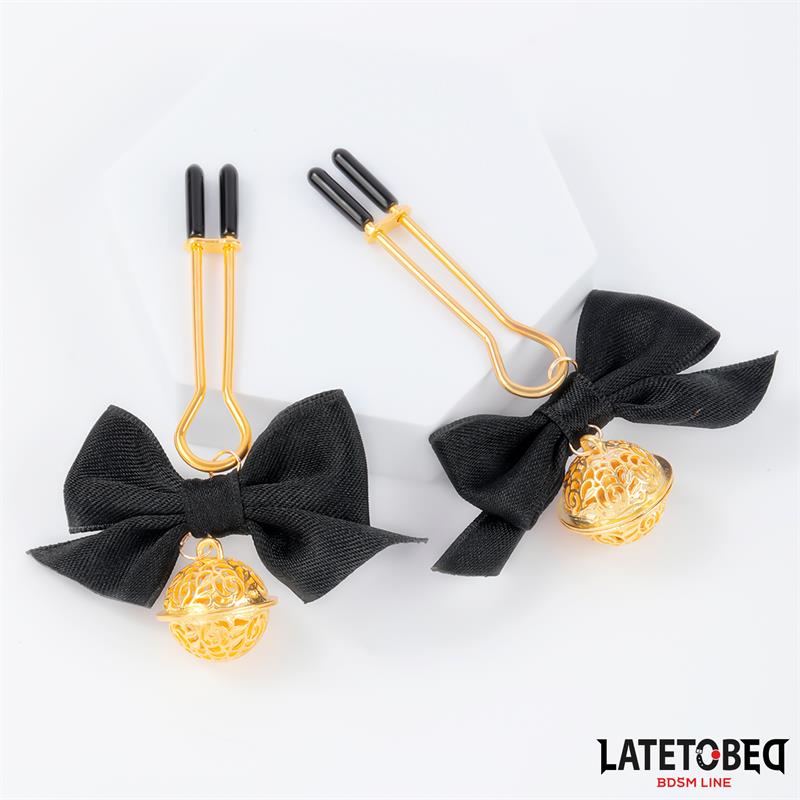 nipple clamps with Bow