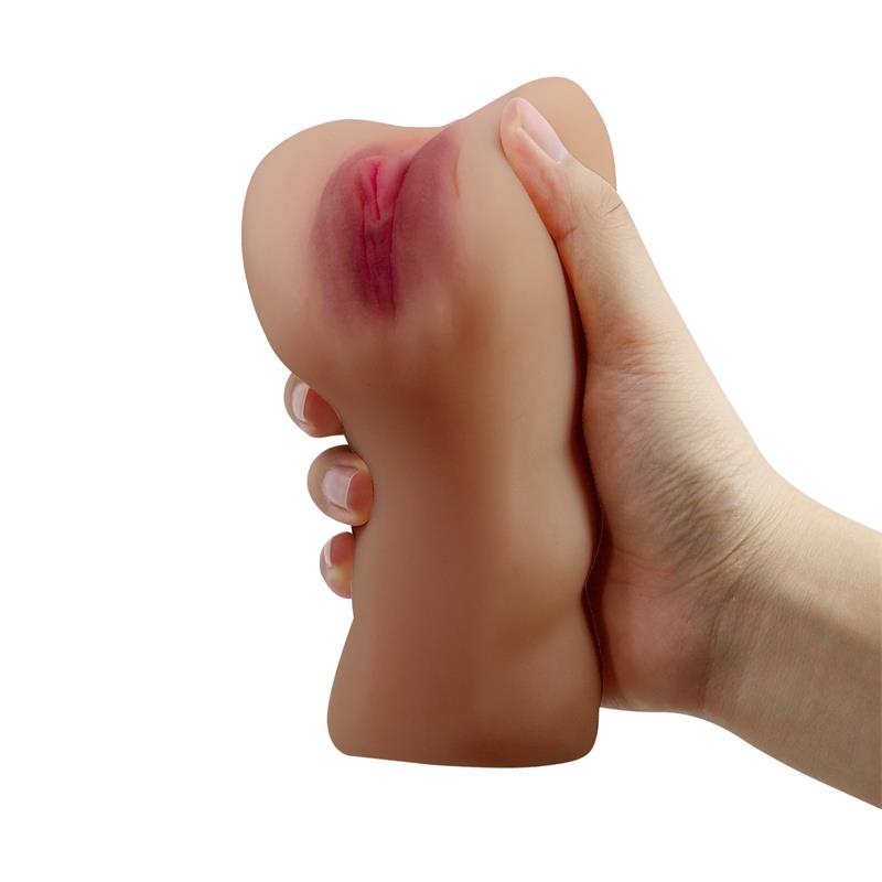 Caroline Masturbator Vagina and Anus